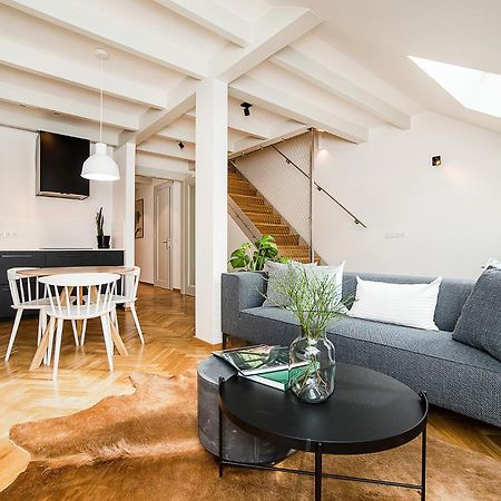 Large And Modern Apartment In The Heart Of 布拉格 外观 照片
