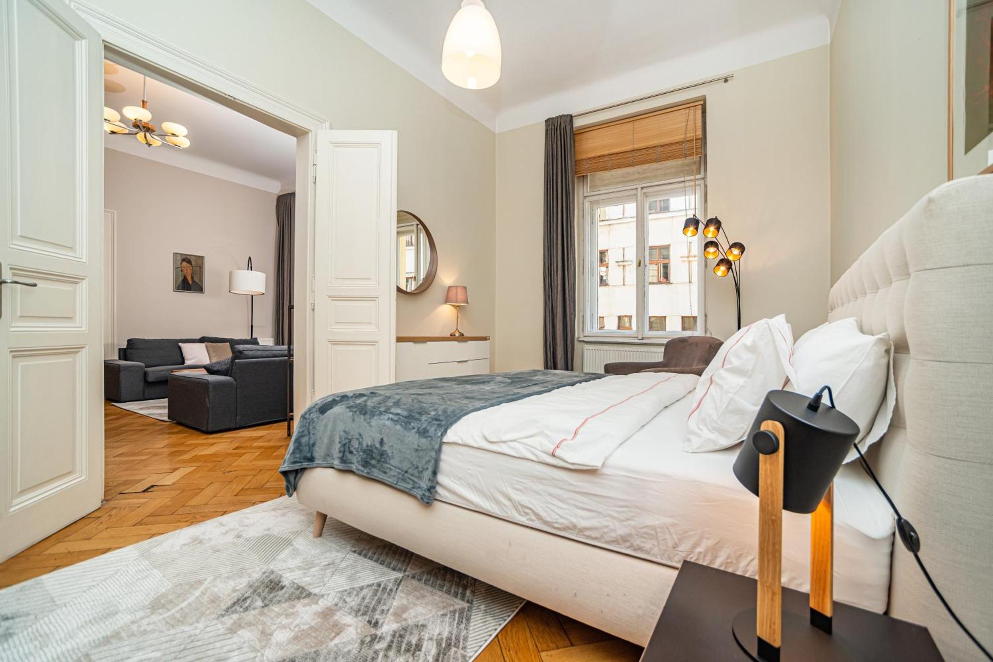 Large And Modern Apartment In The Heart Of 布拉格 外观 照片