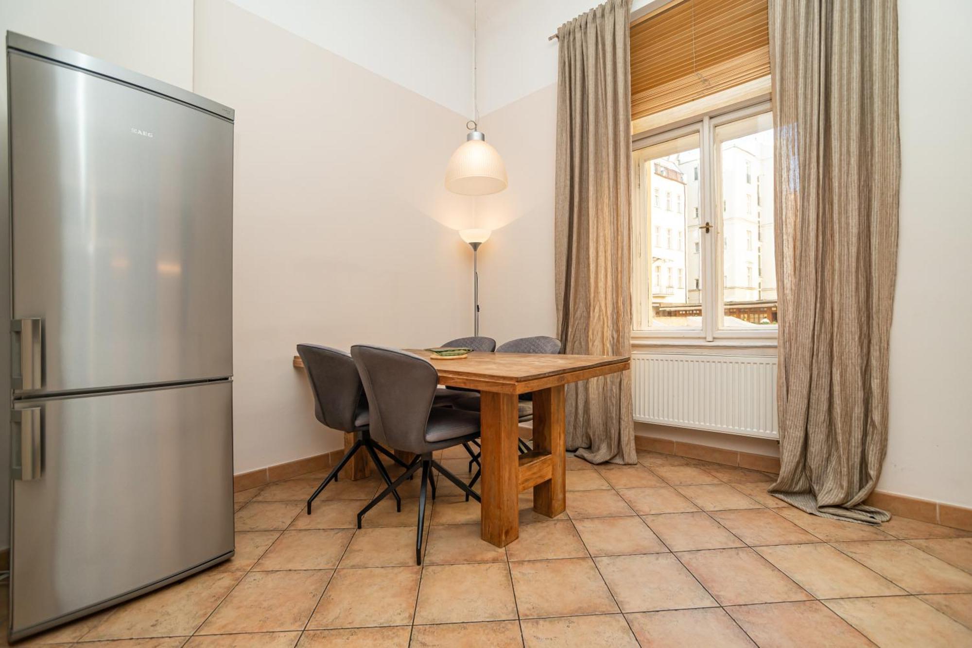 Large And Modern Apartment In The Heart Of 布拉格 外观 照片
