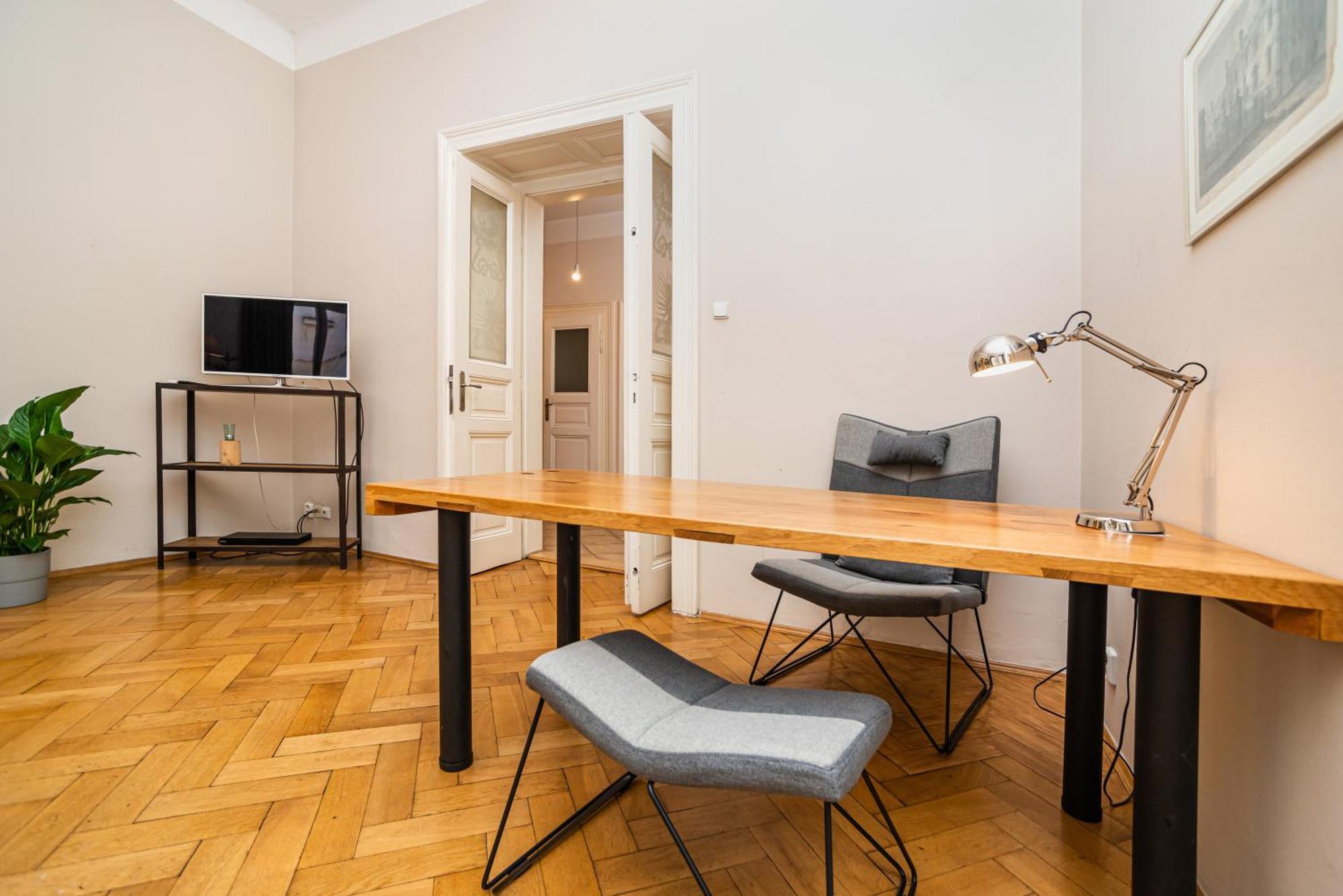 Large And Modern Apartment In The Heart Of 布拉格 外观 照片