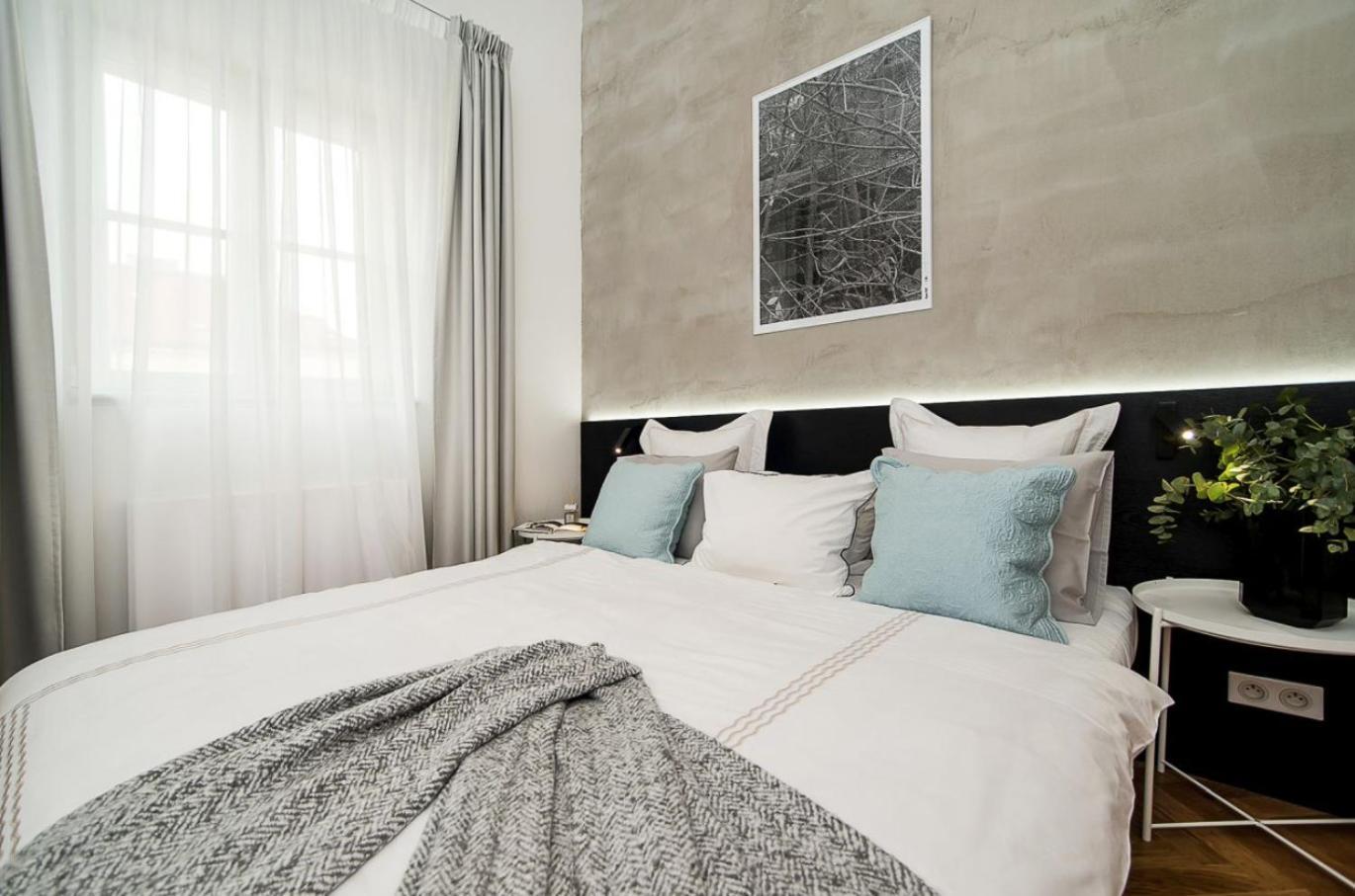 Large And Modern Apartment In The Heart Of 布拉格 外观 照片