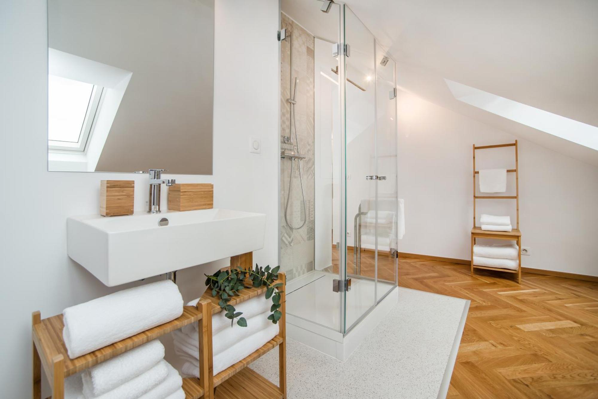 Large And Modern Apartment In The Heart Of 布拉格 外观 照片